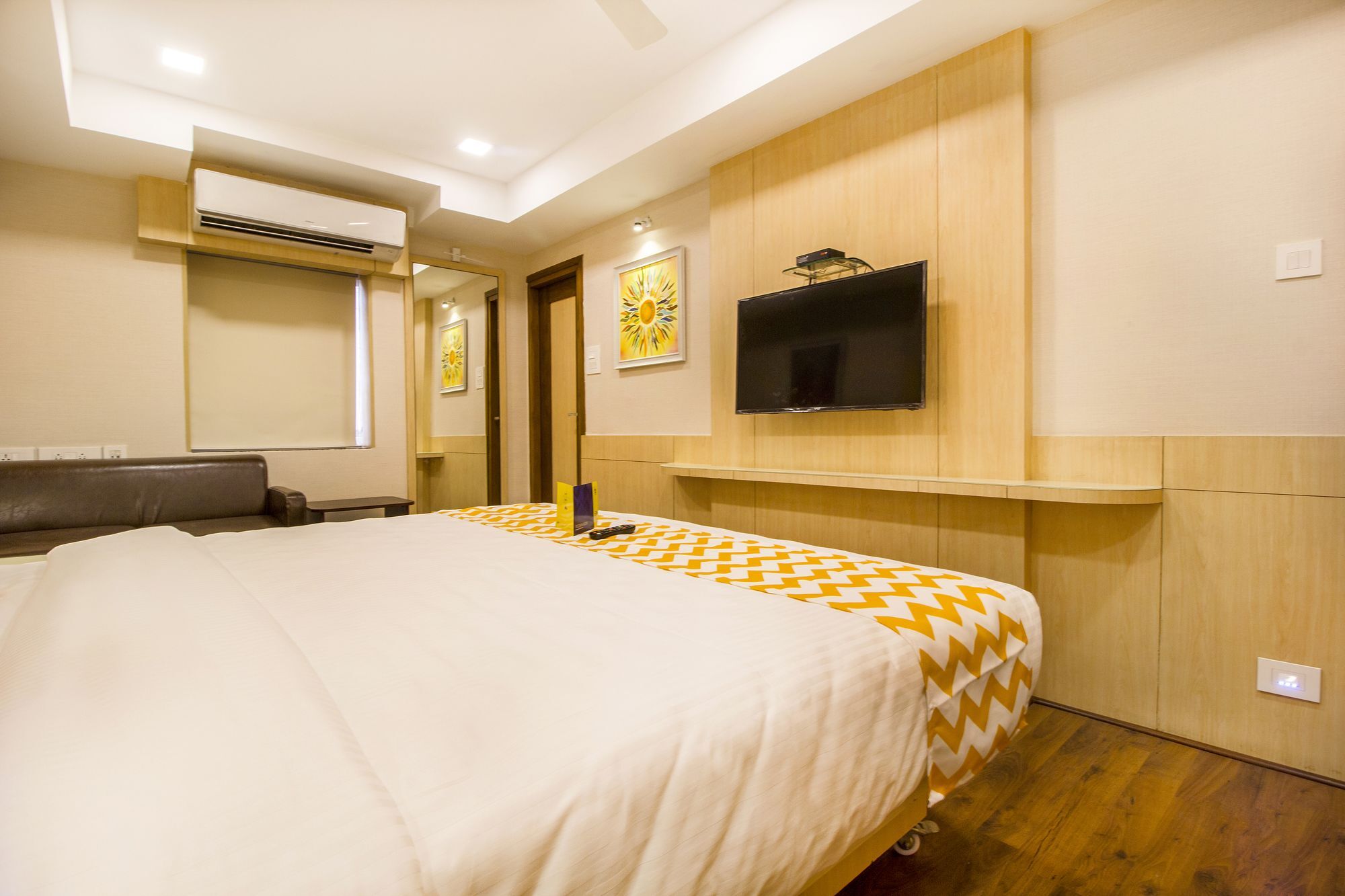 Fabhotel K-sqaure Koyambedu Chennai
