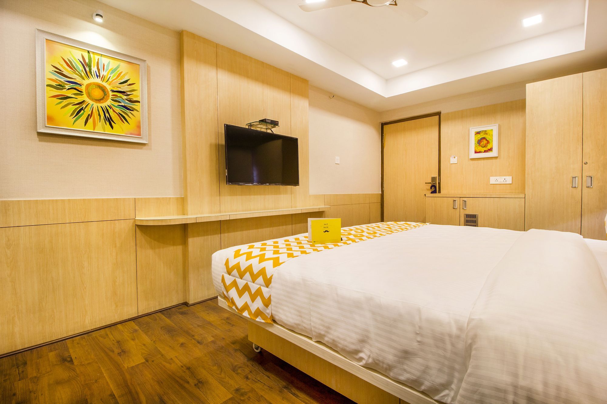 Hotel Fabhotel K-sqaure Koyambedu 3*